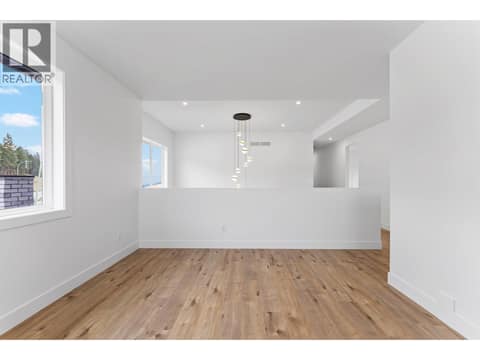 Upstairs bonus room at 2871 Copper Ridge Drive, Smith Creek, West Kelowna