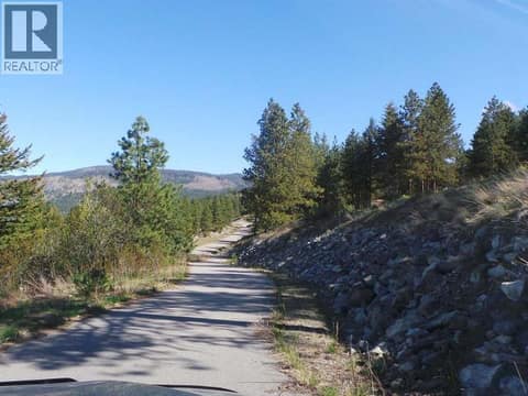 Photo 8 of 290 MULE DEER Drive, Osoyoos Rural