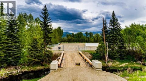 Photo 11 of 1788 Vernon Street, Lumby Valley
