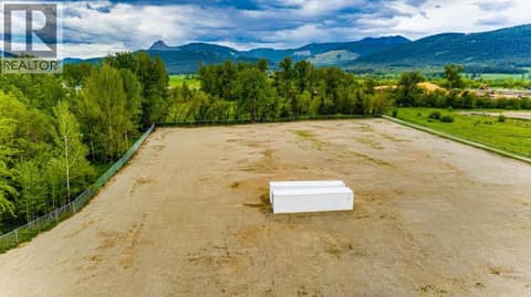 Photo 14 of 1788 Vernon Street, Lumby Valley