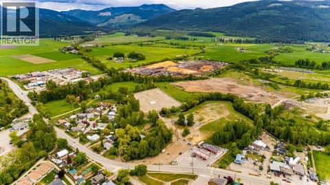 Photo 2 of 1788 Vernon Street, Lumby Valley