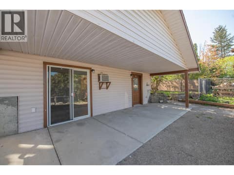 Photo 5 of 3908 Pleasant Valley Road, Harwood, Vernon