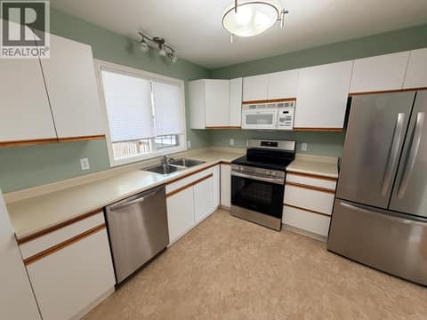 Photo 3 of 3930 20 Street Unit# 12, Harwood, Vernon