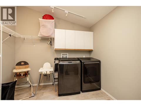Photo 15 of 3510 Gates Road, Glenrosa, West Kelowna