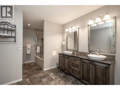 Photo 17 of 3510 Gates Road, Glenrosa, West Kelowna
