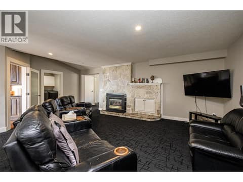 Photo 18 of 3510 Gates Road, Glenrosa, West Kelowna