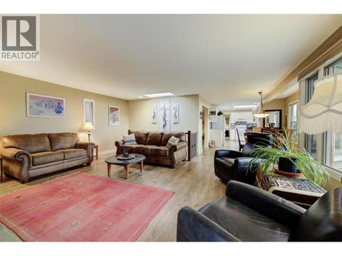 Photo 16 of 391 Braeloch Road, Upper Mission, Kelowna
