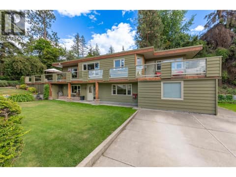 Exterior of home painted in 2024 at 391 Braeloch Road, Upper Mission, Kelowna
