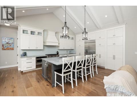 Photo 4 of 7844 Chew Road, North BX, Vernon