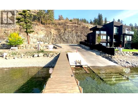 Photo 13 of 52 Peregrine Way, Adventure Bay, Vernon