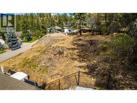 Photo 5 of 52 Peregrine Way, Adventure Bay, Vernon