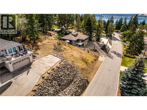Photo 7 of 52 Peregrine Way, Adventure Bay, Vernon