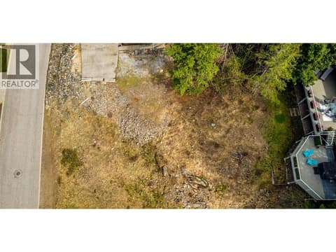 Photo 9 of 52 Peregrine Way, Adventure Bay, Vernon