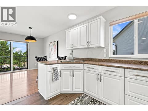 Photo 22 of 913 GREYSTONE Crescent, Aberdeen, Kamloops