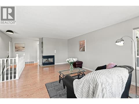 Photo 30 of 913 GREYSTONE Crescent, Aberdeen, Kamloops