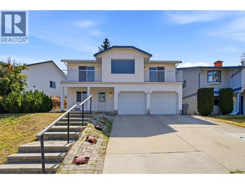 Photo 5 of 913 GREYSTONE Crescent, Aberdeen, Kamloops