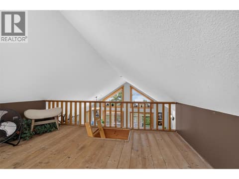 Could be a great office or hobby space at 10375 Westshore Road, Okanagan North, Vernon