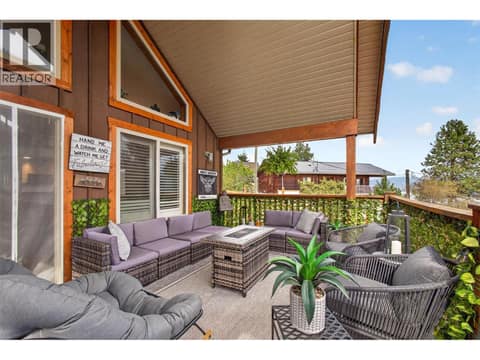 Covered patio at 10375 Westshore Road, Okanagan North, Vernon