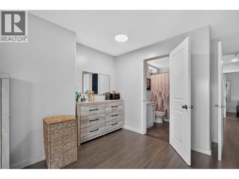 Primary bedroom at 10375 Westshore Road, Okanagan North, Vernon