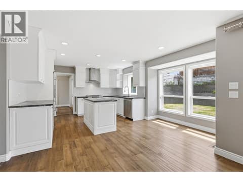 Photo 8 of 2076 MUIRFIELD Road, Aberdeen, Kamloops