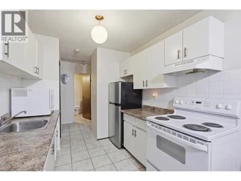 Virtually Decluttered at 1900 TRANQUILLE Road Unit# 16, Brocklehurst, Kamloops