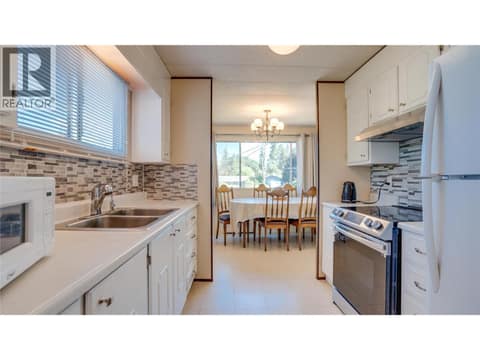 Photo 17 of 3475 Jackson Avenue, Armstrong/ Spall.