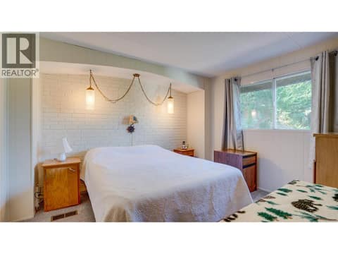 Photo 19 of 3475 Jackson Avenue, Armstrong/ Spall.