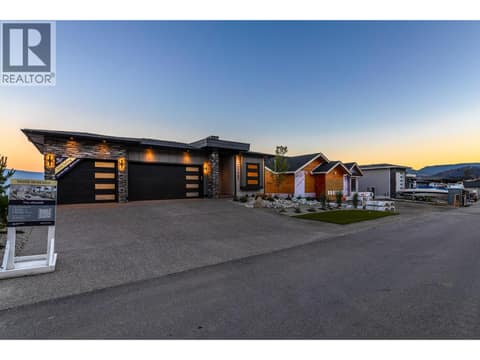 Photo 2 of 17567 Dickinson Place, Summerland Rural