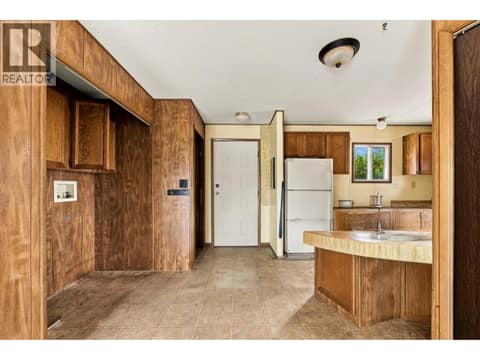 Photo 10 of 12891 Trewhitt Road, Lake Country East / Oyama, Kelowna