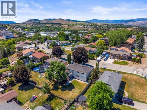 Photo 44 of 1907 19 Street, East Hill, Vernon