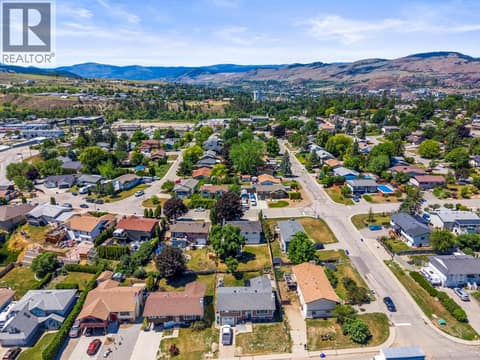 Photo 45 of 1907 19 Street, East Hill, Vernon