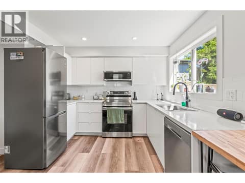 Lower Suite-kitchen at 1907 19 Street, East Hill, Vernon