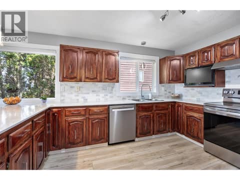 Photo 22 of 420 Gleneagles Drive, Aberdeen, Kamloops