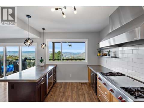 Photo 42 of 420 Gleneagles Drive, Aberdeen, Kamloops