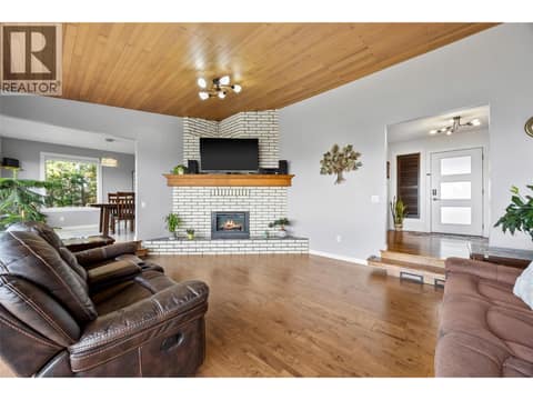 Photo 8 of 420 Gleneagles Drive, Aberdeen, Kamloops