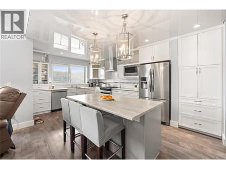 Photo 6 of 143 View Lane, Main South, Penticton