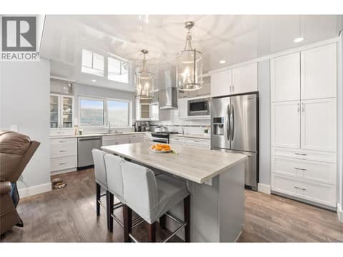 Photo 6 of 143 View Lane, Main South, Penticton