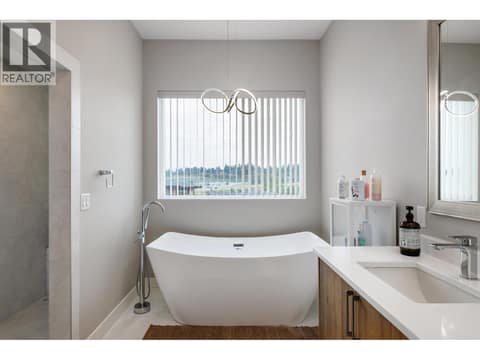 Photo 13 of 830 Westview Way Unit# 26, West Kelowna Estates