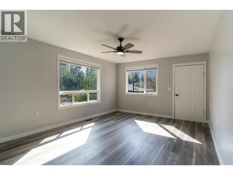 Bright and spacious living room area at 2323 Vale Avenue, Lumby Valley