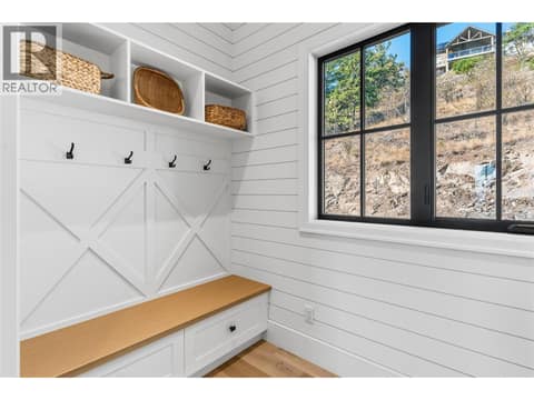 Photo 20 of 902 Lloyd Jones Drive, West Kelowna Estates