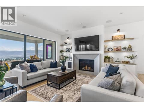 Photo 6 of 902 Lloyd Jones Drive, West Kelowna Estates