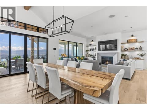 Photo 8 of 902 Lloyd Jones Drive, West Kelowna Estates