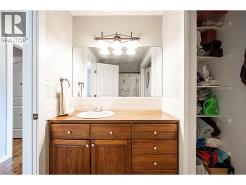 Photo 24 of 4909 27 Avenue Unit# 7, Westmount, Vernon