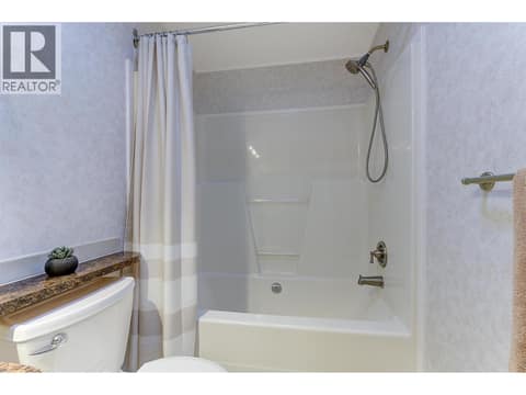 Easy-Care Tub Surround at 2440 Old Okanagan Highway Unit# 1304, Westbank Centre, West Kelowna