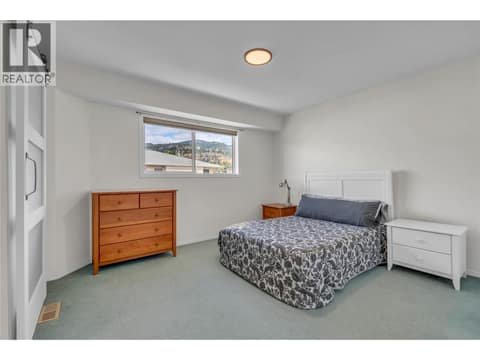 Photo 10 of 166 Green Avenue W Unit# 103, Main South, Penticton