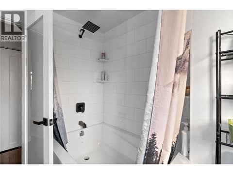 Photo 11 of 811 SUMAC Place, Westsyde, Kamloops