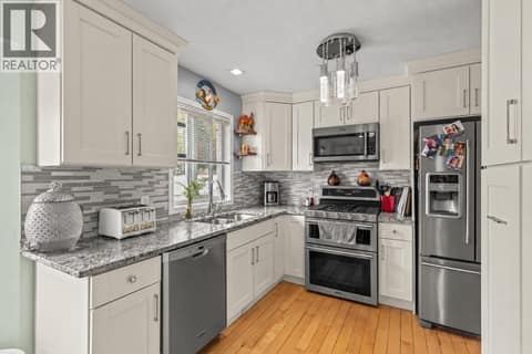 Photo 11 of 3174 Boucherie Road, Lakeview Heights, West Kelowna