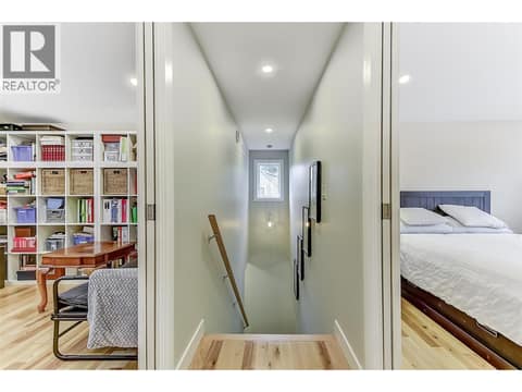 CARRIAGE HOUSE at 2202 Aberdeen Street, Kelowna South