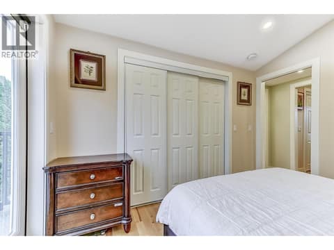 CARRIAGE HOUSE at 2202 Aberdeen Street, Kelowna South