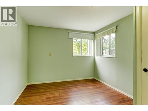 Inlaw suite at 2202 Aberdeen Street, Kelowna South